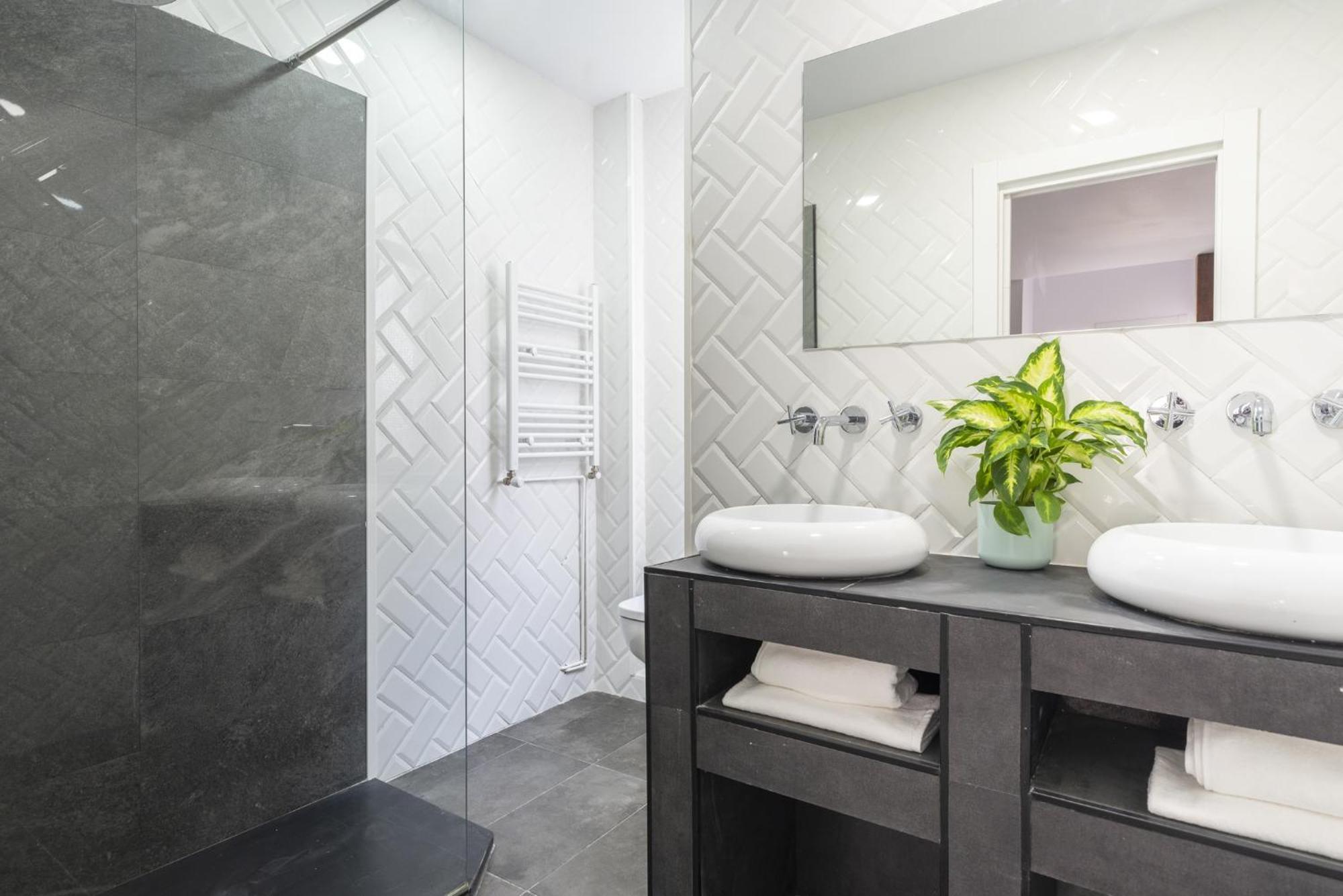 Apartamento De 4 Habitaciones En El Centro 산탄데르 외부 사진